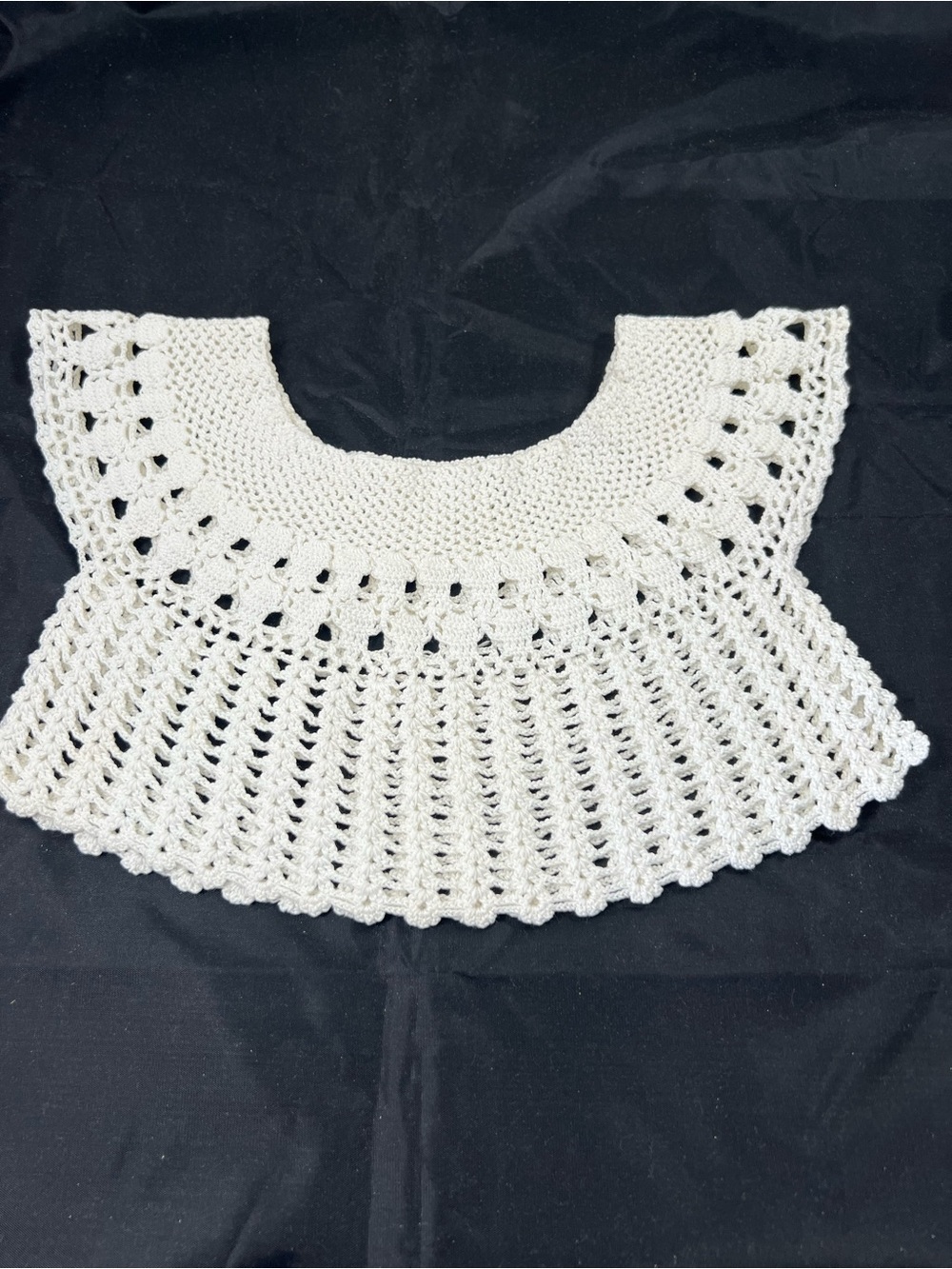 Vintage handmade crocheted lace collar/yoke